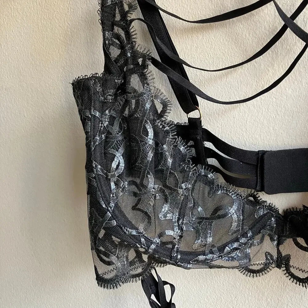 Victoria’s Secret Very Sexy Shimmer Heart Open Cup Strappy Playsuit Size XXL New